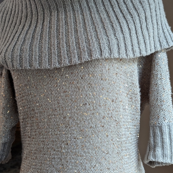 Elle Gold Sequin Cowl Neck Off Shoulder Sweater Women's Small Oversized - Picture 2 of 10